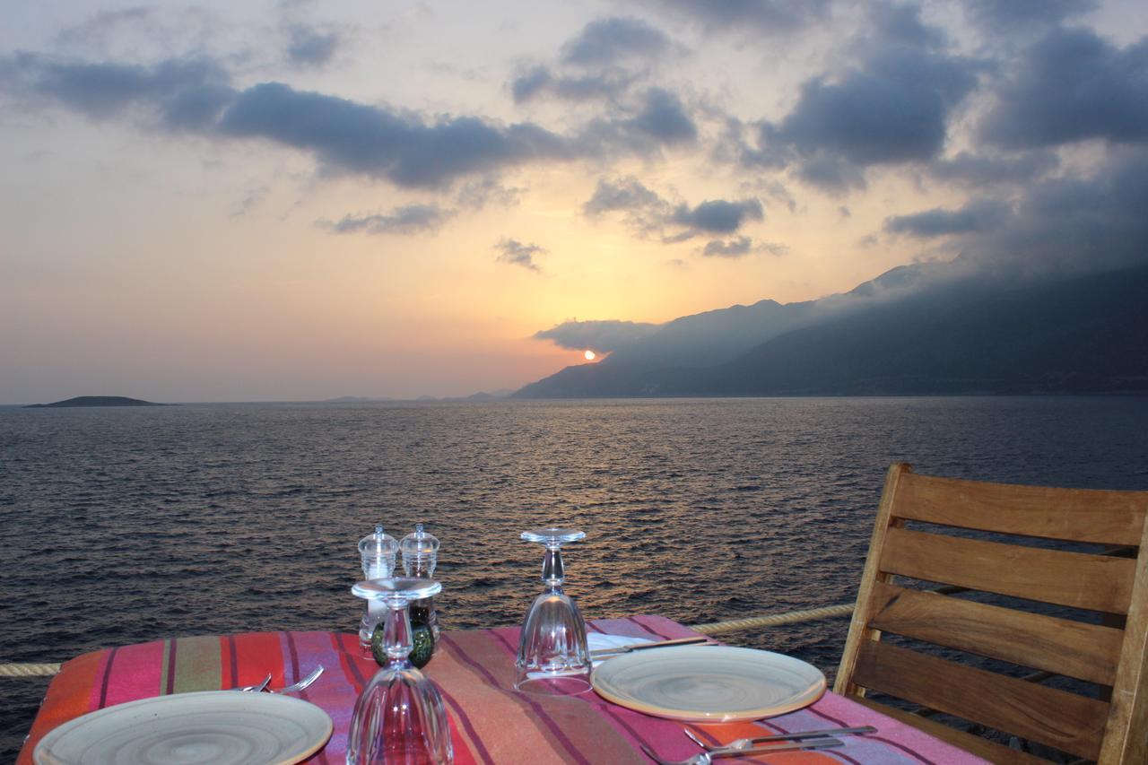 Mandalina Suites (Adults Only) Κας Εξωτερικό φωτογραφία